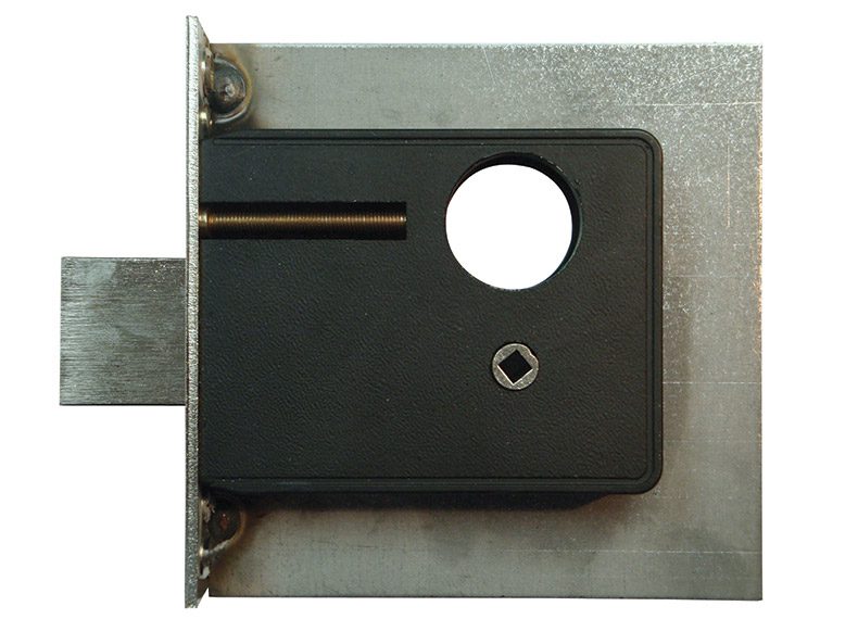 PHS-40CKA- Panneau d'accès usage universel haute sécurité cadre apparent- mortaise serrure pêne dormant cylindre clés identiques, charnière robuste carrée